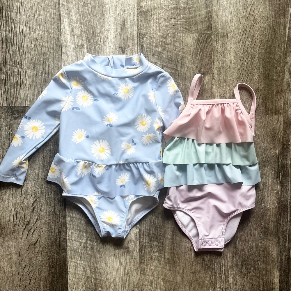 Carter’s Baby Girl Swimsuit Bundle 9M 🌼 Daisy Rash Guard + Ruffle One Piece